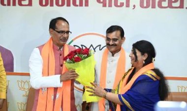 कई पार्षदों से सहित कटनी महापौर और निवाडी जिला पंचायत अध्यक्ष भाजपा में शामिल