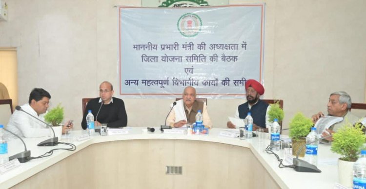 कृषि मंत्री ने दिए निर्देश, जोरा-लाभांडी गाँव के लोग भी अब फ़ुंडहर गौठान में बेच सकेंगे गोबर