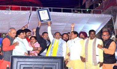 उज्जैन वासियों ने विश्व रिकार्ड बना कर जन-भागीदारी का अनुपम उदाहरण प्रस्तुत किया: मुख्यमंत्री श्री चौहान