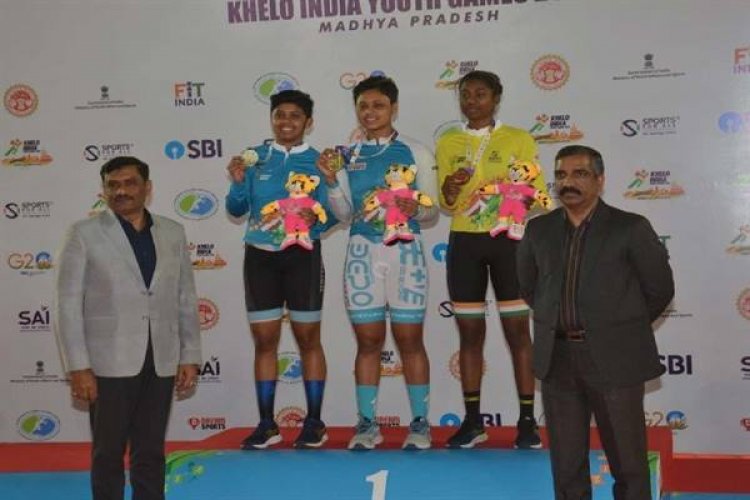 दिल्ली में साइक्लिंग की स्प्रिंट और इंडिविजुअल पर्सुट स्पर्धाएँ हुईं, लव कुमार ने लगाई स्वर्ण की हेट्रिक