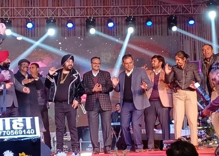 मैनपाट महोत्सव से सरगुजा अंचल को मिल रही नयी पहचानः अमरजीत भगत 