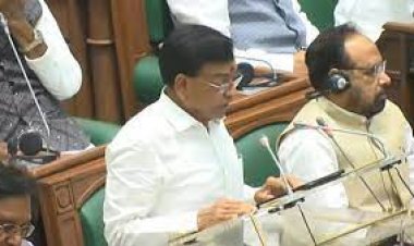 MP Budget 2023: एक लाख नौकरियां, स्कूलों के खाली पदों पर भर्ती, नहीं चलेंगे 15 साल पुराने वाहन