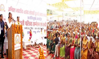 मुख्यमंत्री चौहान क्षत्रिय लोणारी कुनबी समाज के सम्मेलन में हुए शामिल