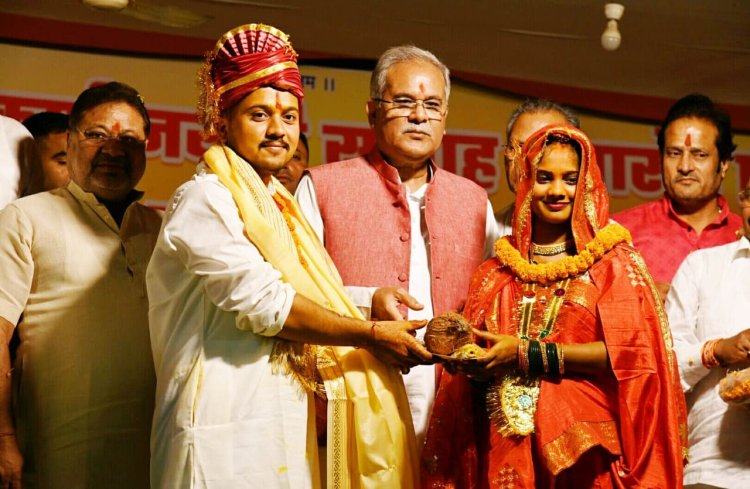 सामूहिक आदर्श विवाह सभी समाज के लिए अनुकरणीय : मुख्यमंत्री बघेल