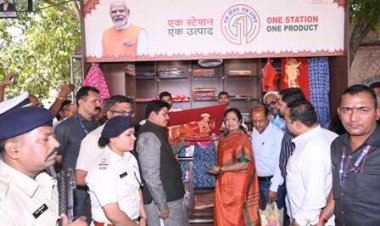 उज्जैन स्टेशन का विकास भविष्य की योजनाओं को ध्यान में रखकर किया जाएगा: रेल राज्य मंत्री