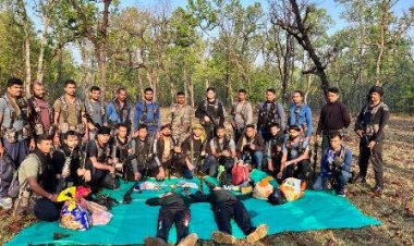 पुलिस और नक्सलियों के बीच हुई मुठभेंड, दो महिला नक्सली ढेर