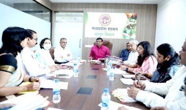 विभागीय जाँच में देरी करने वालों पर कार्रवाई करें: आयुष राज्य मंत्री