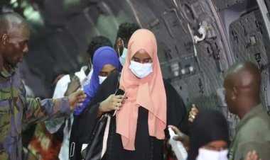 ऑपरेशन कावेरी: सूडान में फंसे 121 भारतीयों को लेकर वायुसेना का सी-130 विमान जेद्दा पहुंचा