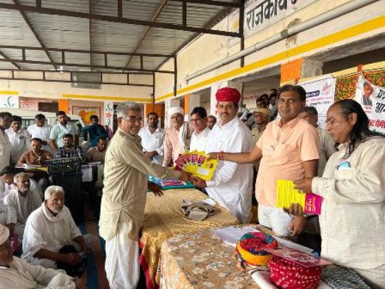 अल्पसंख्यक मामलात मंत्री ने जैसलमेर में किया महंगाई राहत कैंप का निरीक्षण
