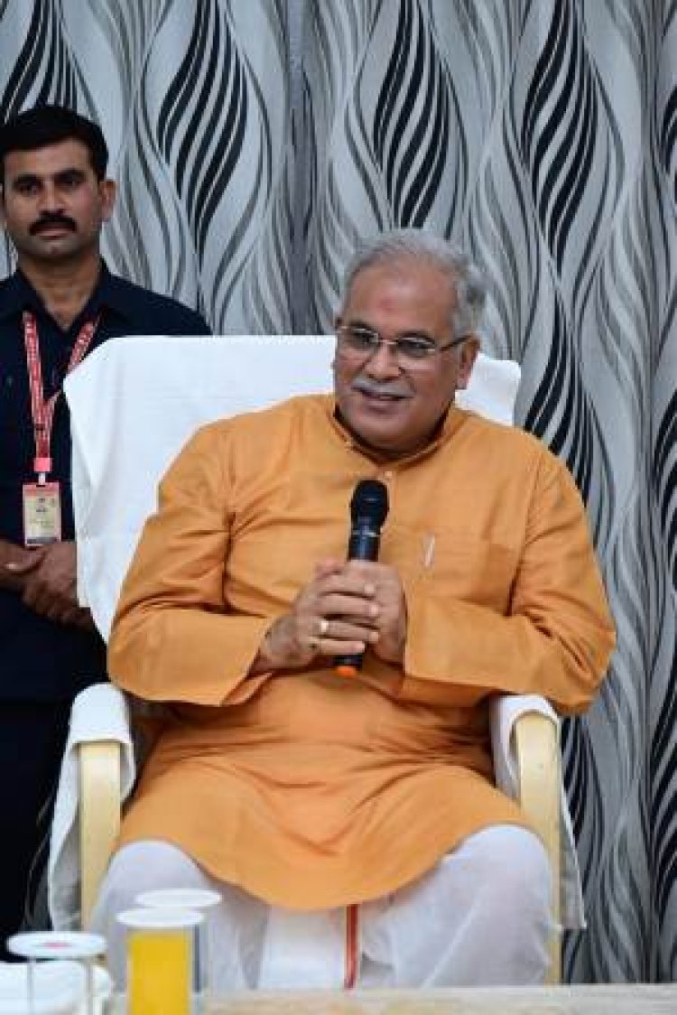 मुख्यमंत्री बघेल से सामाजिक प्रतिनिधिमंडलों ने की सौजन्य मुलाकात