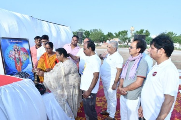 स्वस्थ रहने के लिए जरूरी है नियमित दिनचर्या और योग: अध्यक्ष, राजस्थान राज्य महिला आयोग