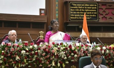 मैं और मेरा की भावना से ऊपर उठकर जनता की आकांक्षाओं पर खरा उतरें जनप्रतिनिधि: राष्ट्रपति