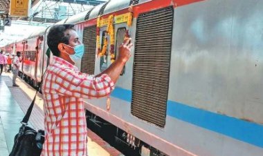गरीबों के लिए सरकार चलाएगी जनता एक्सप्रेस, किराया भी होगा कम