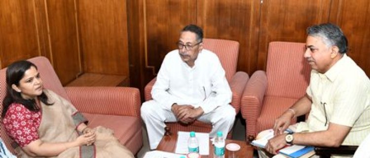 पर्यटन विभाग की समीक्षा बैठक बजट घोषणाओं का समयबद्ध क्रियान्वयन करना राज्य सरकार की सर्वोच्च प्राथमिकता: पर्यटन मंत्री