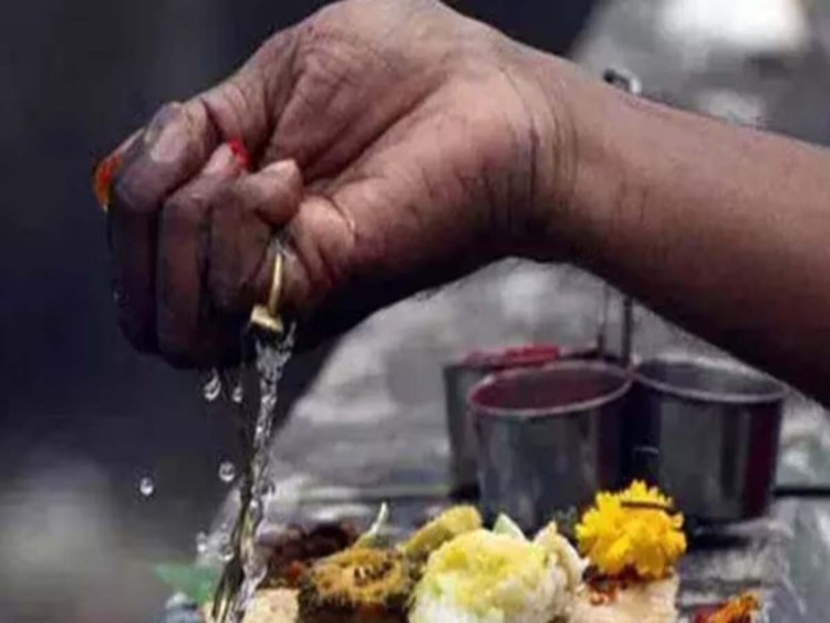 पितरों और पूर्वजों के प्रति श्रद्धा प्रकट करने का पक्ष, पितृ पक्ष आज से, जानिए तर्पण की तिथियां और धार्मिक महत्व