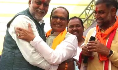 नरसिंहपुर में बोले शिवराज- आप जीत का रिकॉर्ड बनाएं, हम विकास के रिकॉर्ड बनाएंगे