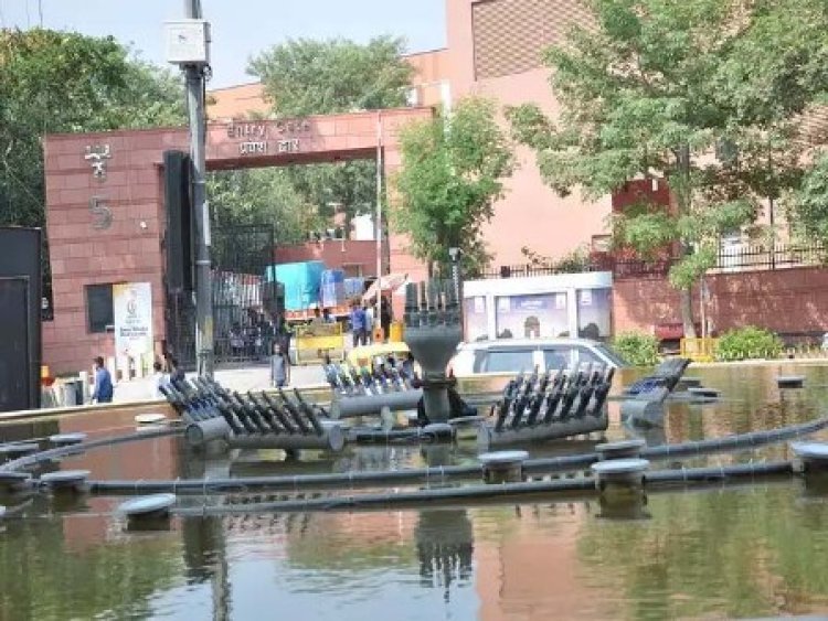 चोरों ने भारत मंडपम में लगाई सेंध, उड़ा ले गए फाउंटेन में लगे पीतल के नोजल