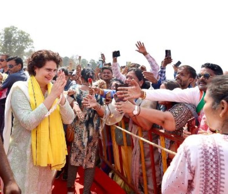 कांग्रेस सरकार बनने पर पढ़ो पढ़ाओ स्कीम में 500, 1000, और 1500 रुपए: प्रियंका गांधी 