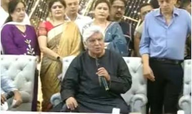 असहिष्णुता बढ़ रही है, लेकिन भारत में हिंदुओं की वजह से कायम है लोकतंत्र: जावेद अख्तर