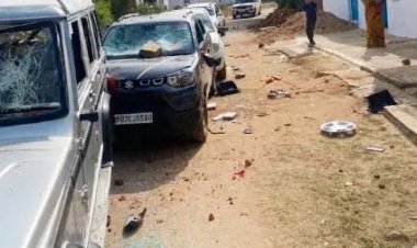 पिछोर में भाजपा प्रत्याशी प्रीतम लोधी की चुनावी रैली पर पथराव, कई गाड़ियों तोड़फोड़, जमकर मारपीट