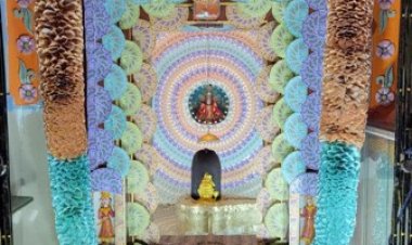बड़नगर में बुद्धेश्वर बाबा का अदभुद श्रृंगार, 51 लाख रुपये के नोटों से सजाया