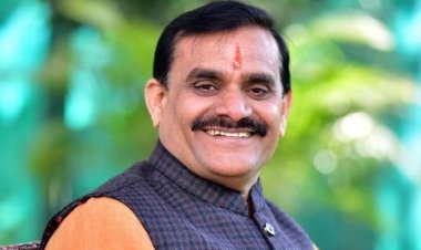 खजुराहो सीट से सपा प्रत्याशी का नामांकन निरस्त, बीडी शर्मा की राह आसान