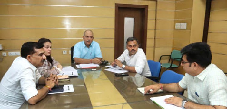 सघन वृक्षारोपण अभियान माइक्रो प्लानिंग की समीक्षा बैठक का आयोजन