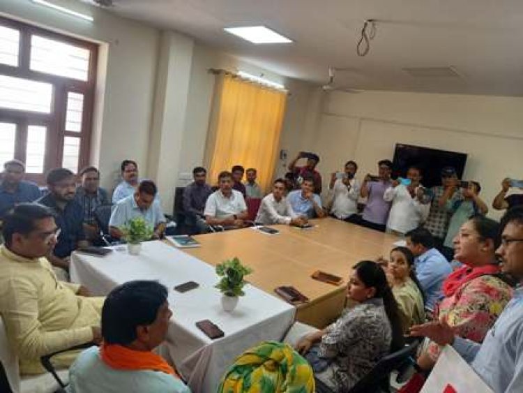 सबके साथ और सहमति से होगा पुष्कर का विकास: जल संसाधन मंत्री