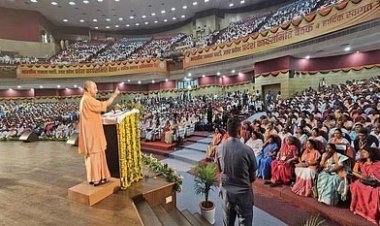 हम अपनी उपलब्धियों को मुद्दा नहीं बना पाए: योगी आदित्यनाथ