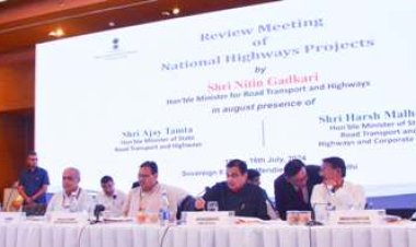 नई दिल्ली में राजस्थान की राष्ट्रीय राजमार्ग परियोजनाओं की समीक्षा बैठक में शामिल हुए CM भजनलाल