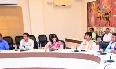 ମୁରଲିଧର ମହାକୁଦଙ୍କ ମୃତ୍ୟୁପରେ ତୁରନ୍ତ ସହାୟତା କରିବାକୁ ମୁଖ୍ୟମନ୍ତ୍ରୀ ନିର୍ଦ୍ଦେଶ ଦେଇଛନ୍ତି। 