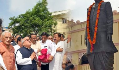 राज्यपाल कलराज मिश्र ने लालजी टंडन के प्रतिमा को नमन कर श्रद्धा सुमन अर्पित किए