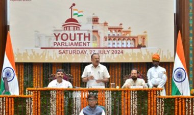 भारत विश्व का सबसे बड़ा एवं सफल लोकतंत्र: देवनानी