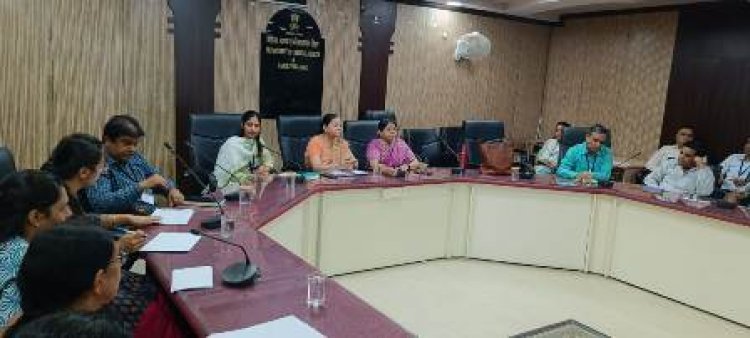 कार्यस्थल पर महिलाओं के साथ हो सम्मानजनक व्यवहार, कानूनी प्रावधानों के संबंध में आमुखीकरण कार्यशाला का आयोजन