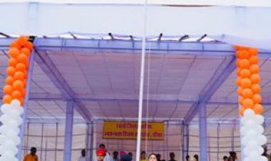 दौसा जिले में समारोह पूर्वक एवं हर्षोल्लास के साथ उपमुख्यमंत्री दिया कुमारी ने किया ध्वजारोहण