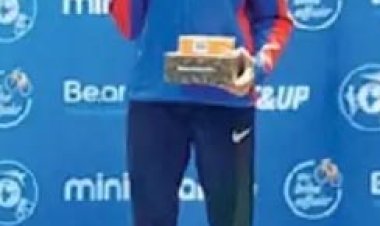 नेशनल तैराकी में दुर्विशा पवार ने एक स्वर्ण सहित 3 पदक जीते