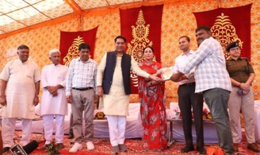 अयोध्या और काशी की तर्ज पर विकसित होगा पुष्कर: उप मुख्यमंत्री दिया कुमारी