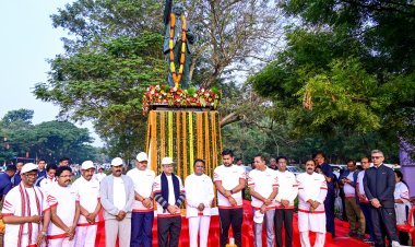 ସମ୍ବିଧାନର ' ମୁଖବନ୍ଧ ' କୁ ପାଠ କରାଇଲେ ମୁଖ୍ୟମନ୍ତ୍ରୀ 