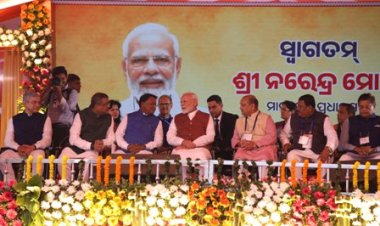 भुवनेश्वर में विपक्ष पर गरजे PM मोदी, कहा- विकास नहीं, केवल राजनीति करता है विपक्ष