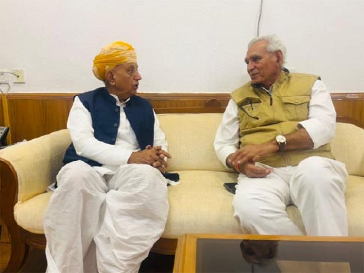 केंद्रीय मंत्री भागीरथ चौधरी से किसान आयोग अध्यक्ष सीआर चौधरी ने की मुलाकात, खेती-किसानी से जुड़े मुद्दों पर चर्चा