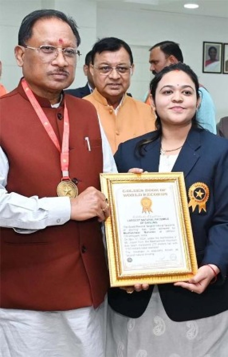 मधेश्वर पहाड़ को मिला शिवलिंग की विश्व की सबसे बड़ी प्राकृतिक प्रतिकृति शिवलिंग होने का गौरव, प्रदेश के पर्यटन को मिली नई पहचान