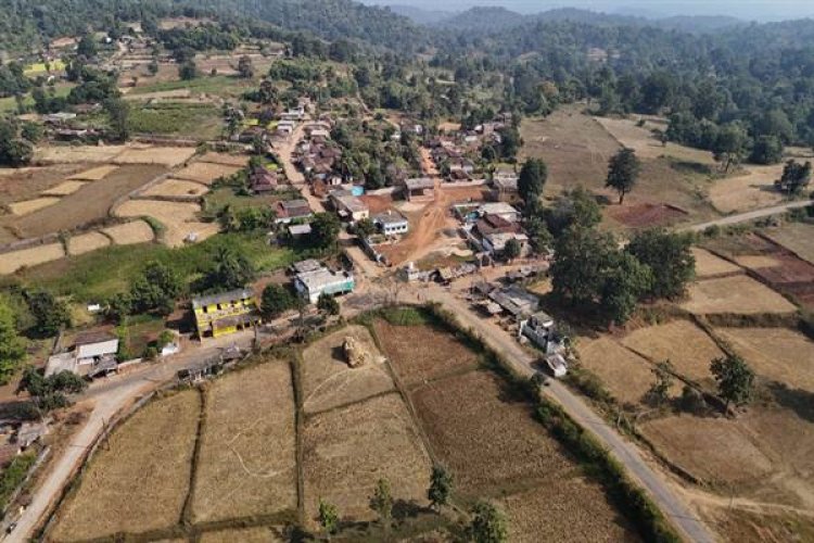 उम्मीदों का नया रुरल हाई-वे, सड़क बनी जनजातीय जीवन की लाइफलाइन