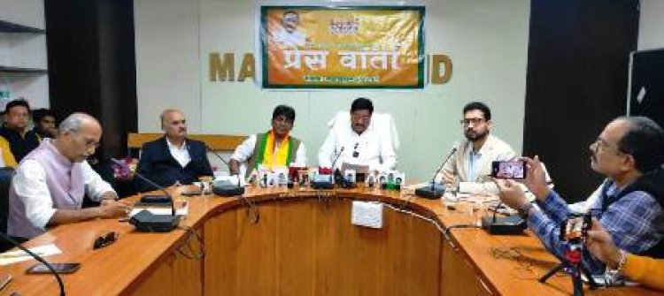 जनादेश परब: खाद्य मंत्री दयालदास बघेल ने साझा की सरकार की एक वर्ष की उपलब्धियां