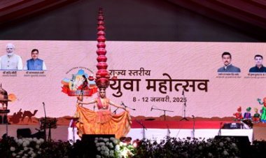 युवा महोत्सव के अंतर्गत ‘मेगा कल्चरल इवनिंग’ कार्यक्रम का आयोजन