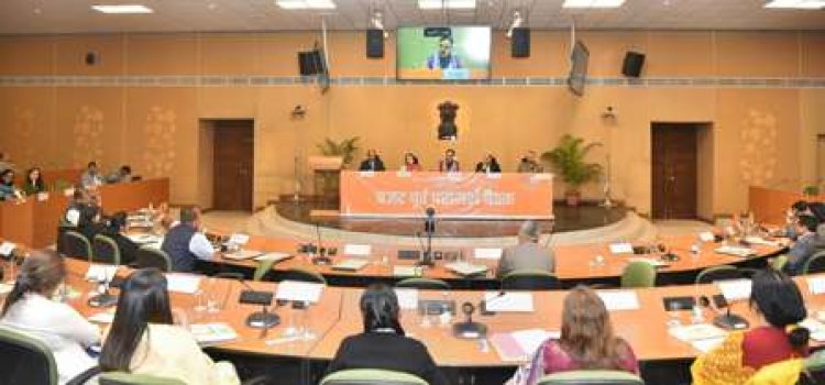 महिलाओं का उत्थान हमारी सर्वोच्च प्राथमिकता, आधी आबादी को उनका हक देने के लिए उठाए प्रभावी कदम: मुख्यमंत्री भजनलाल शर्मा