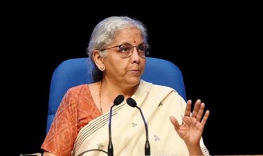 निर्मला सीतारमण आज पेश करेंगी देश का बजट, जानिए किसने पेश किया था भारत का पहला बजट