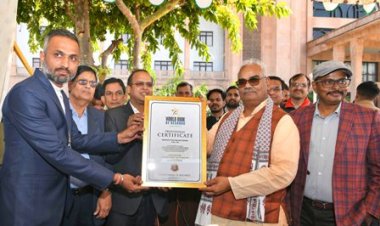 सूर्य नमस्कार में फिर सिरमौर बना राजस्थान, शिक्षा मंत्री ने ग्रहण किया विश्व कीर्तिमान का प्रमाण पत्र