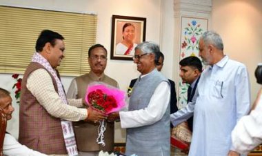 CM भजनलाल से संसदीय राजभाषा समिति की प्रथम उप समिति के संयोजक डॉ. दिनेश शर्मा ने की मुलाकात