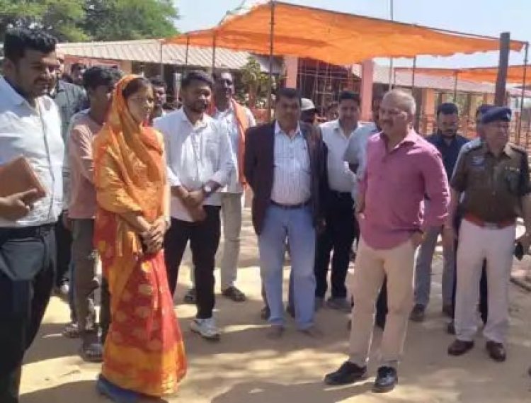 कलेक्टर ने किया महेशपुर एवं देवगढ़ मंदिर का निरीक्षण, महाशिवरात्रि को लेकर दिए आवश्यक दिशा-निर्देश
