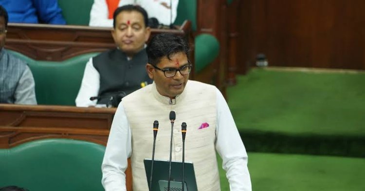 छत्तीसगढ़ बजट 2025: आम जनता और कर्मचारियों की बल्ले-बल्ले: पेट्रोल सस्ता, डीए में इज़ाफ़ा